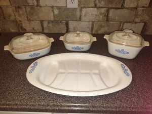 Corning Ware Blue Cornflower 7 Piece Set Vintage w/ Pyrex Lids - Picture 1 of 5