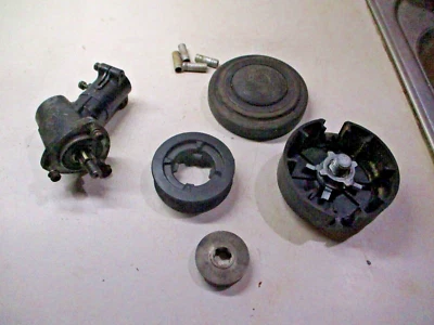 OEM Snapper Model 215SST String Trimmer Gearbox and Bump Head - Image 1 of 4