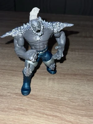 Figura de acción Kenner 1995 DC Comics Superman Man of Steel Series Doomsday 5" de colección Foto 1 de 4