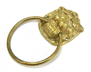 VINTAGE  BRASS DOOR KNOCKER LION HEAD DESIGN DRAWER PULL TOWEL HOLDER - Picture 1 of 5