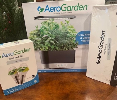AeroGarden Home Garden Harvest Черный/Серебристый - 6 Pod вкл + Набор Семян, Помидоры - Изображение 1 из 4