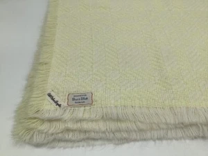 Manta de bebé Bird Elliott tejida a mano Orlon flecos amarillo blanco 36 x 36 usada en excelente estado - Imagen 1 de 7
