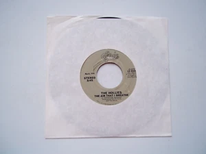 THE HOLLIES - The Air That I Breathe / Jennifer Eccles - 45 RPM 7" Record EPIC - Picture 1 of 6