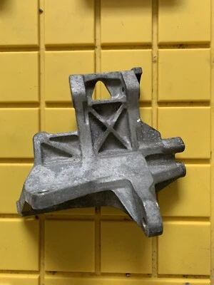 Subaru Impreza WRX 2008-2014 aire acondicionado compresor montaje placa de soporte OEM Foto 1 de 3