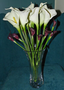 STUNNING BOUQUET OF REALISTIC LOOKING CALLA LILIES!! WOW!!! WHITE & PURPLE
