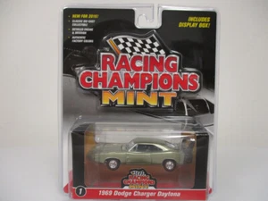 GREEN RACING CHAMPIONS 1969 DODGE CHARGER DAYTONA MINT RC DIECAST DIE-CAST - Bild 1 von 1