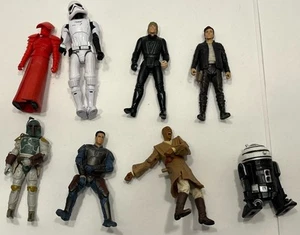 Hasbro und Kenner Star Wars Actionfiguren Konvolut 8 lose Figuren ohne Zubehör - Bild 1 von 19