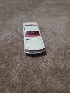 1965 Dinky Toys Meccano #161 Ford Mustang Fastback White - Picture 1 of 7