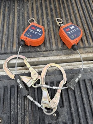 3M DBI SALA 3500276 Nano-Lok Edge Twin-Leg Personal Self Retracting Lifeline 8ft - Image 1 of 4