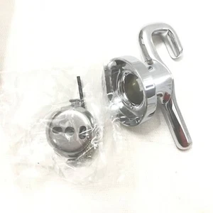 Gancho para bata doble cromado American Standard Studio S 7722210.002 nuevo - Imagen 1 de 4