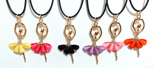 VETEMENTS COLLANA PENDENTE CRISTALLO BALLERINA BALLERINA TUTÙ PUNTA SU CORDINO NERO 18"