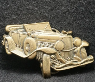 XA03105 VINTAGE 1979 RECORTE ***CARRO ESPORTIVO ANTIGO*** FIVELA DE CINTO DE ARTE AUTOMOTIVA - Imagem 1 de 2