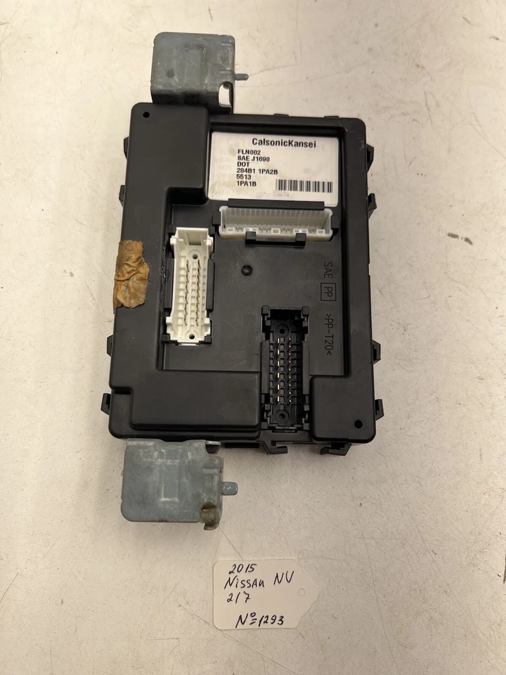 Módulo de controle de carroceria 2015 Nissan NV 2500 FABRICANTE DE EQUIPAMENTO ORIGINAL.  - Imagem 1 de 4