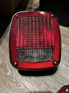 Grote 5371 Tail Light Left LH Hand Ford Universal Dump Tow Truck Trailer Boat - Picture 1 of 8