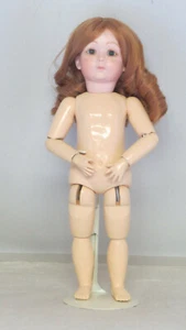 Mini NANE Ref : 13 . 28 cm Poupée Porcelaine creation Doll - Bild 1 von 5