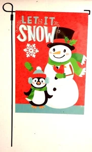 BANDIERA NATALE CORTILE PUPAZZO DI NEVE LET IT SNOW 13x18 PINGUINO APPESO DOPPIO LATO NUOVO - Foto 1 di 2