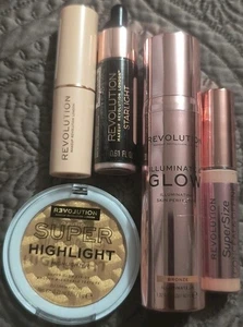 5 piece Revolution Make Up Bundle - Picture 1 of 9
