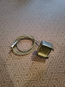 Fitbit Versa 2 Charging Cable, Official Product - Picture 1 of 3