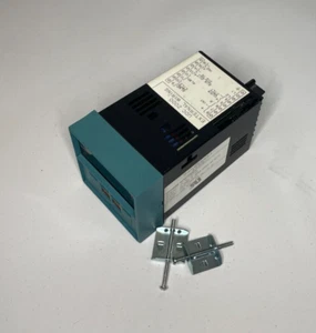DC2003-0-0000-0000-00-0122 Honeywell Temperature Control DC2003000000000000122 - Picture 1 of 5