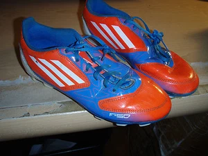 Mädchen Jugend Adidas Multisport FSO Cleat Gr. 4,5 gebraucht aber in sehr gutem Zustand - Bild 1 von 1