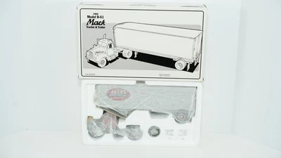 Remolque tractor First Gear 1/34 1960 Mack B-61 motor Akers 19-1468 nuevo F57 Foto 1 de 4