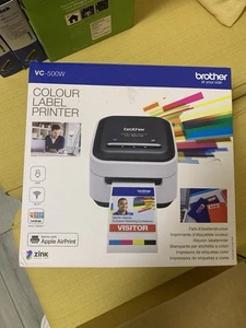Brother VC500W Etichettatrice A COLORI - Rotolo compreso! Usata come nuova - Foto 1 di 2