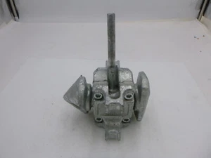 Shipping Container Manual Stacking Double Twist Lock SEH TL-2 0521 - Picture 1 of 3
