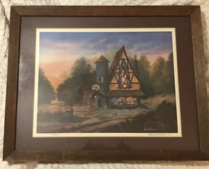 Impresión artística enmarcada firmada por Ray McGinnis numerada "Nickel-O-De Inn"  - Imagen 1 de 7