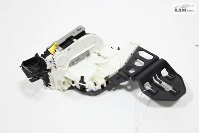 2018-2022 CHRYSLER 300 FRONT LEFT SIDE DOOR LATCH LOCK ACTUATOR & BRACKET OEM - Image 1 of 4