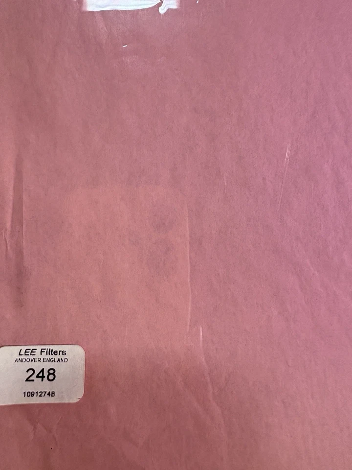 Lee Filters 248 Half Minus Green Lighting Gel Sheet - Image 1 of 1