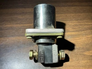 Conector de receptáculo eléctrico Gateway 11682345 5935-01-044-8382 61090 MRAP FMTV - Imagen 1 de 6