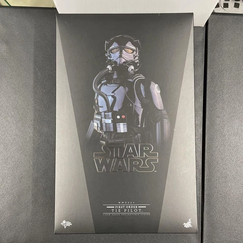 Hot Toys MMS324 Star Wars The Force Awakens FIRST ORDER TIE PILOT 1/6 Figure Cover