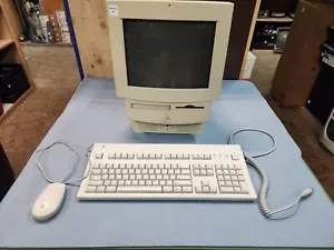 Computer vintage Apple Macintosh Performa 575 M1640 con tastiera e mouse - Foto 1 di 20