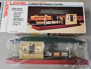 1983 Lionel 6-2129 Illuminated Freight Station (896-22) 15” box! LN - Picture 1 of 2