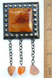 Vintage Ethnic Ornament Brooch Decorated With Amber - Picture 1 of 4