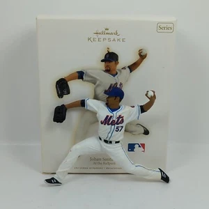 2009 Hallmark Keepsake Ornament At The Ballpark Series Johan Santana NY Mets - Bild 1 von 10