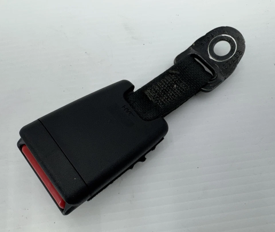 Lexus RC300 RC350 2015-2019 trasero izquierdo/derecho cinturón de seguridad hebilla OEM Foto 1 de 4