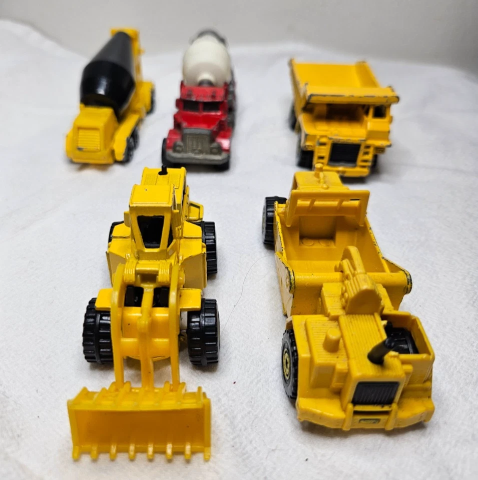 Lote de 5 vehículos de construcción vintage Matchbox y Hot Wheels años 70, 80 fundido a presión Foto 1 de 4