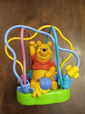 Винтажная игрушка лабиринт из бусин Винни-Пуха от Mattel 1999 для малышей ясельного возраста Disney - Изображение 1 из 4