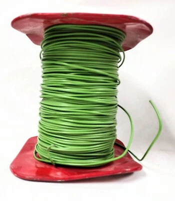 CABLE DE CONEXIÓN BELDEN 16-AWG PVC VERDE 500 FT 1000V MAX 26X30 COBRE ESTAÑADO 8521 Foto 1 de 4