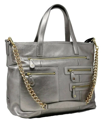 Bolso de hombro convertible grande de cuero gris plateado para computadora portátil DKNY Foto 1 de 4