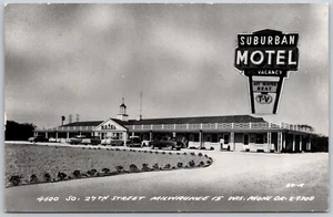 RPPC Wisconsin Milwaukee WI Suburban Motel 27th Street Real Photo Postcard - Picture 1 of 2