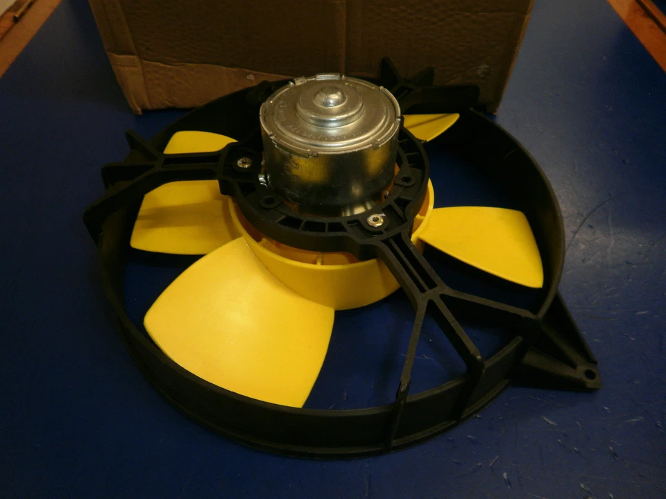 Rover 200/400 Fan Motor Assembly - CDU1560 - image 1 of 1