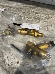 Pro Hydronic Specialties V2S Manual Balancing 2-Way Kit - Picture 1 of 3