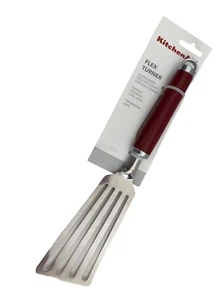 New KitchenAid Empire Red HERA Fish Turner Lifter Cookie Lifter Flex Turner - Picture 1 of 3