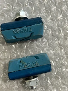 ! PAIR NOS Fabrax BMX brake shoes 2-Shoes included. NOS Old School Color BLUE - Picture 1 of 2
