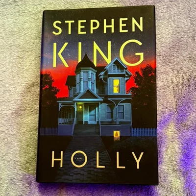 Holly by Stephen King (2023, Hardcover) with Dust Jacket - Very Good! - Image 1 of 4