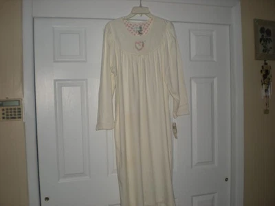 Camisón vintage Miss Elaine marfil polar talla L Foto 1 de 4