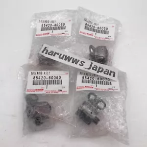 FABRICANTE DE EQUIPOS ORIGINALES Toyota 92-98 LAND CRUISER TRANSMISIÓN SOLENOIDE ASI No1-4 Juego de 4 Genuinos - Imagen 1 de 10