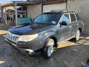 12 SUBARU FORESTER Windshield Glass Heated - Picture 1 of 24
